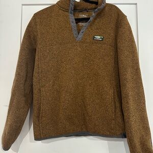 L.L. Bean Men's Tan Pullover Sweater